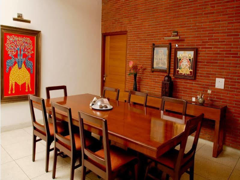 Thikana Delhi New Delhi Ngoại thất bức ảnh